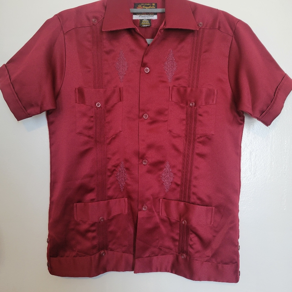 Guayabera traditional Mexican kids shirt in size 16 kids made in Mexico